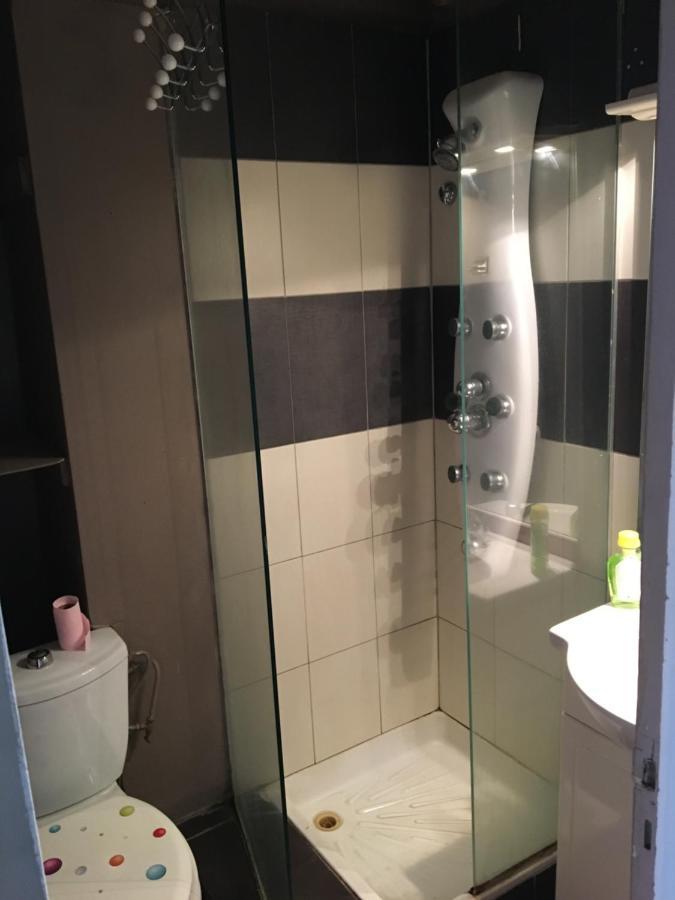 Le Victor Hugo 4 D Et Sa Pizza Offerte Apartment Aurillac Ngoại thất bức ảnh