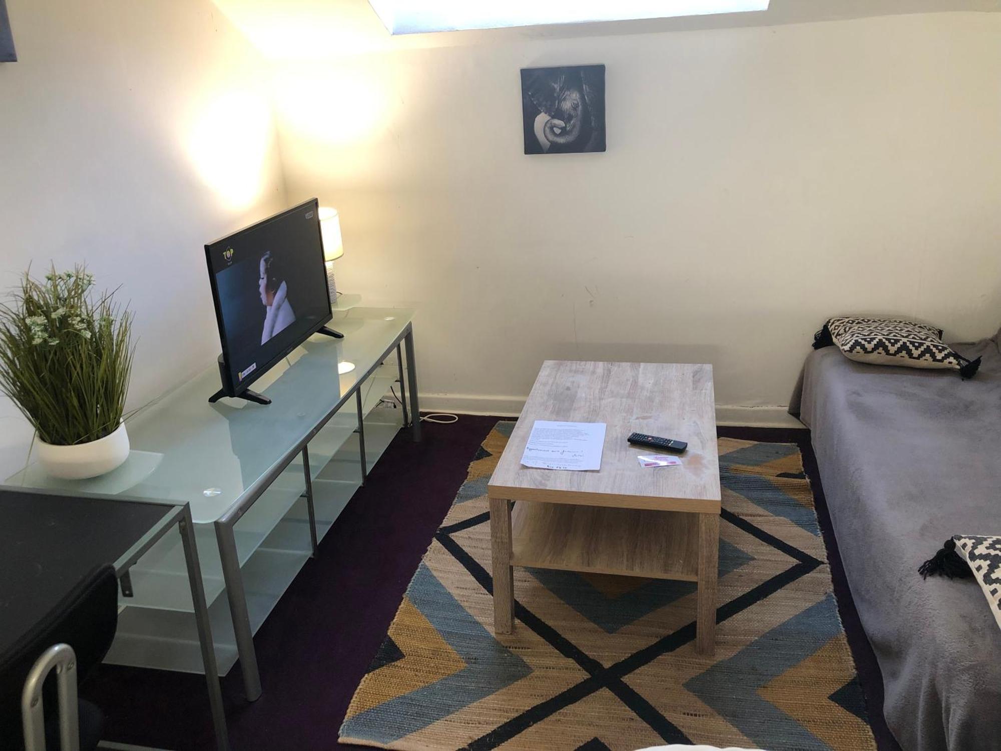 Le Victor Hugo 4 D Et Sa Pizza Offerte Apartment Aurillac Ngoại thất bức ảnh